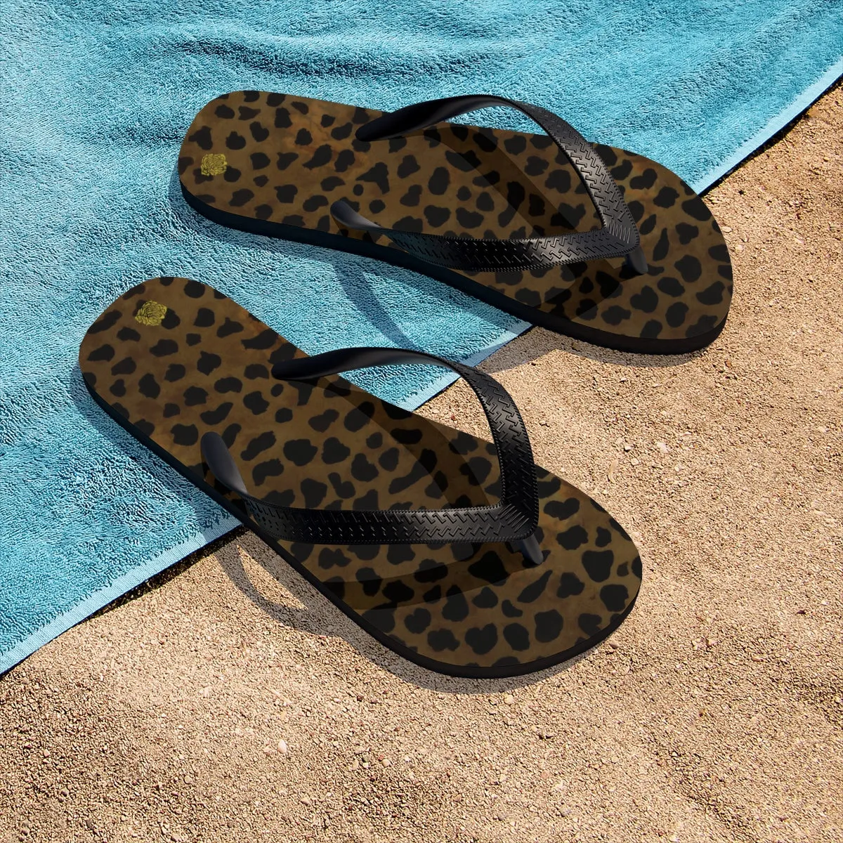 Brown Cheetah Flip Flops, Unisex Women's Or Men's Fashion Brown Leopard Animal Print Beach Flip-Flops
