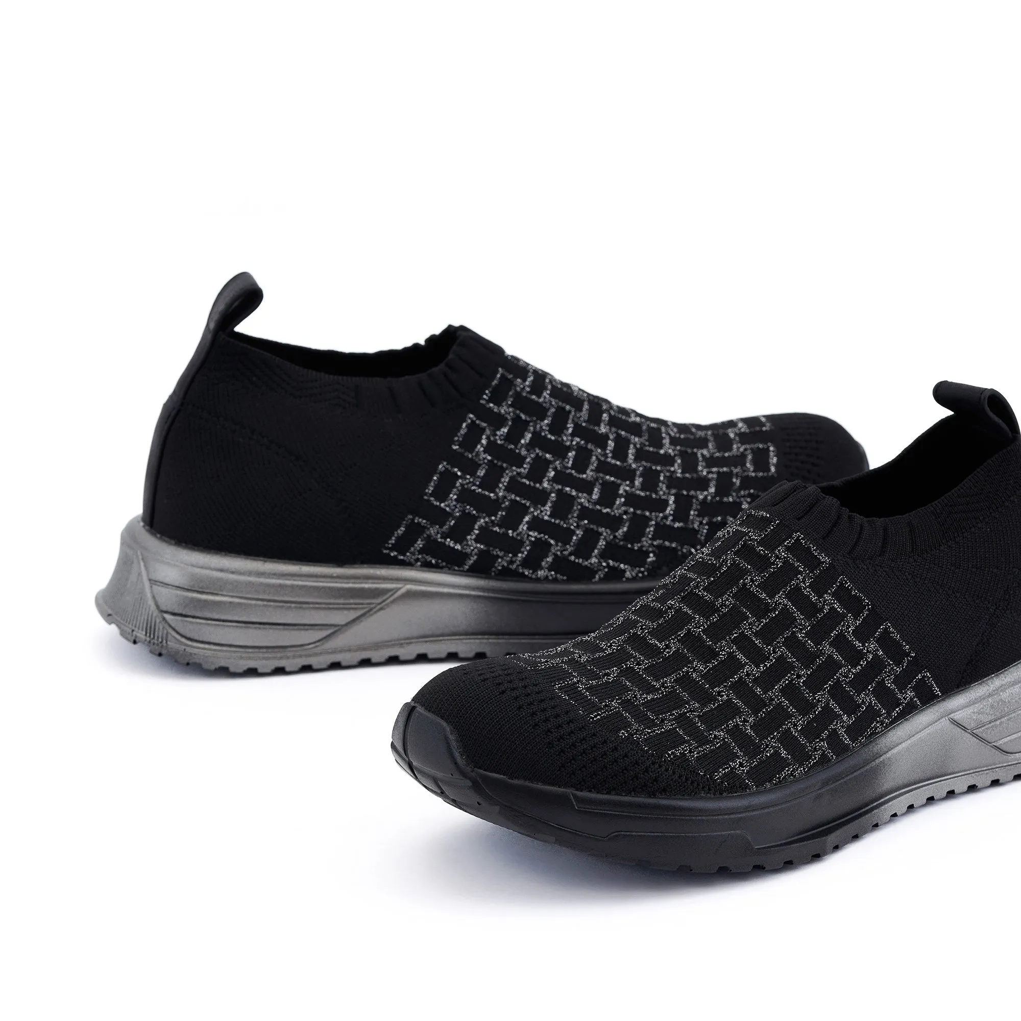 Caserta Black & Silver Sneakers