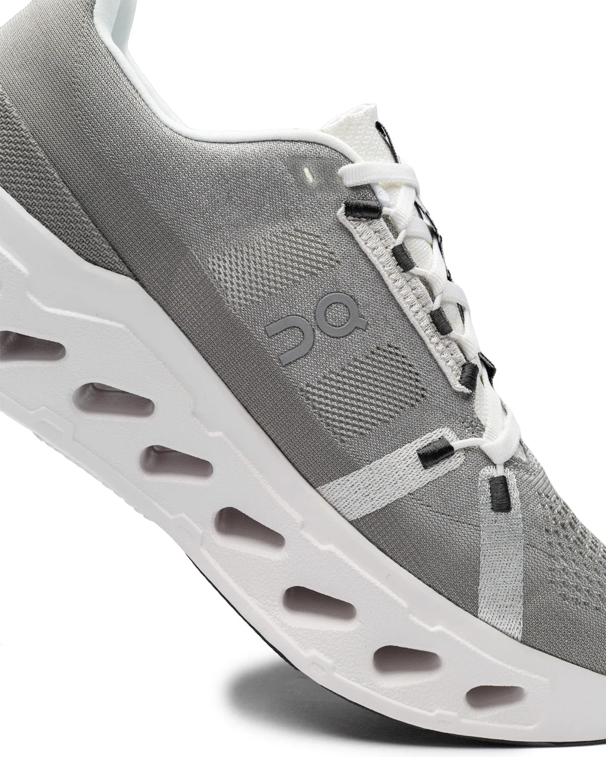 Cloudeclipse Alloy/White