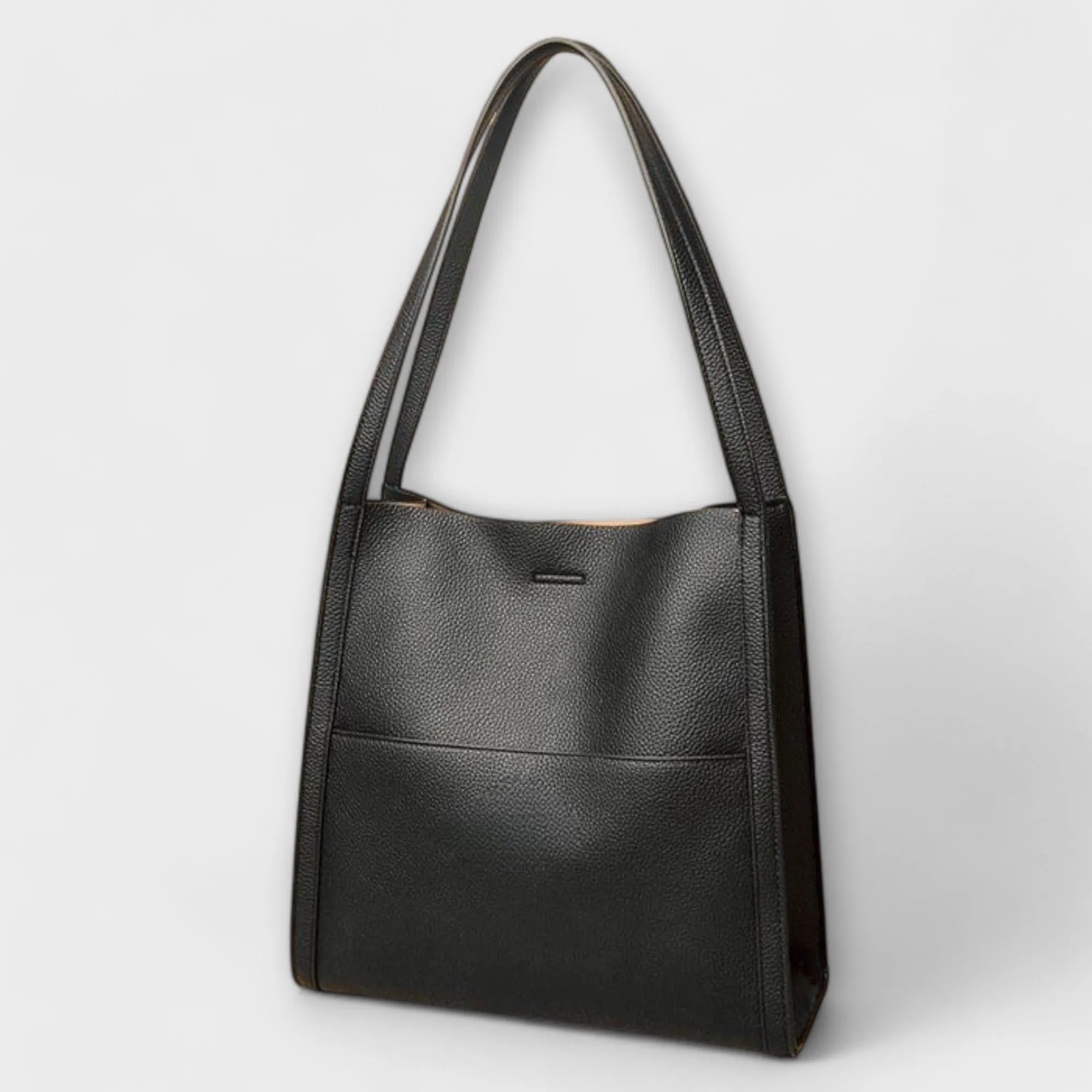 Handcrafted Leather Bag by NIMERA