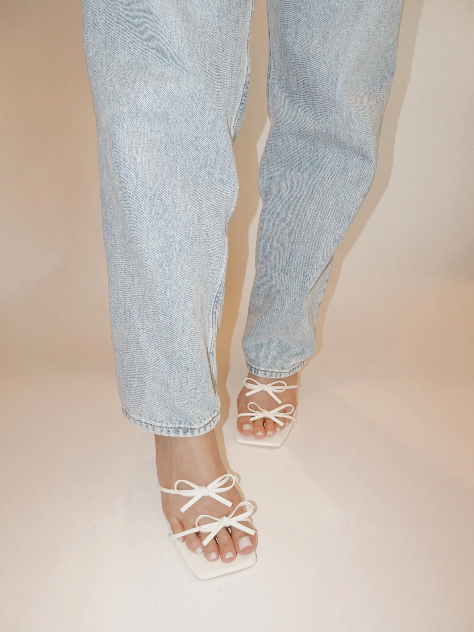 Kitty Bow Heel - Cream