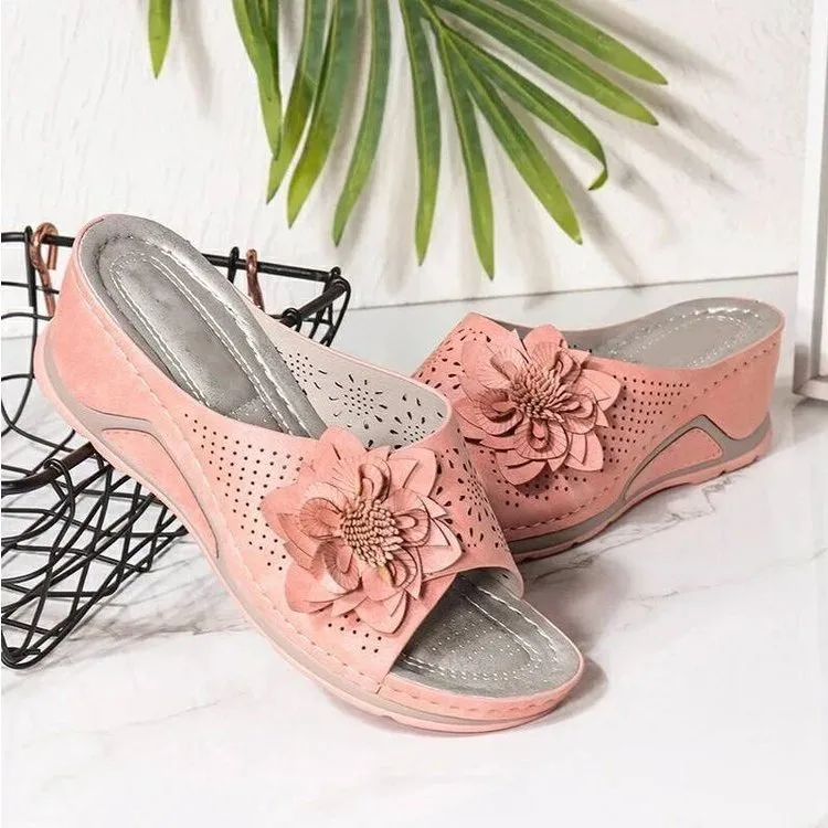 OCW Women Sandals Non-shock Arch Support Sandals 3D Flower Memory Foam Classic Summer